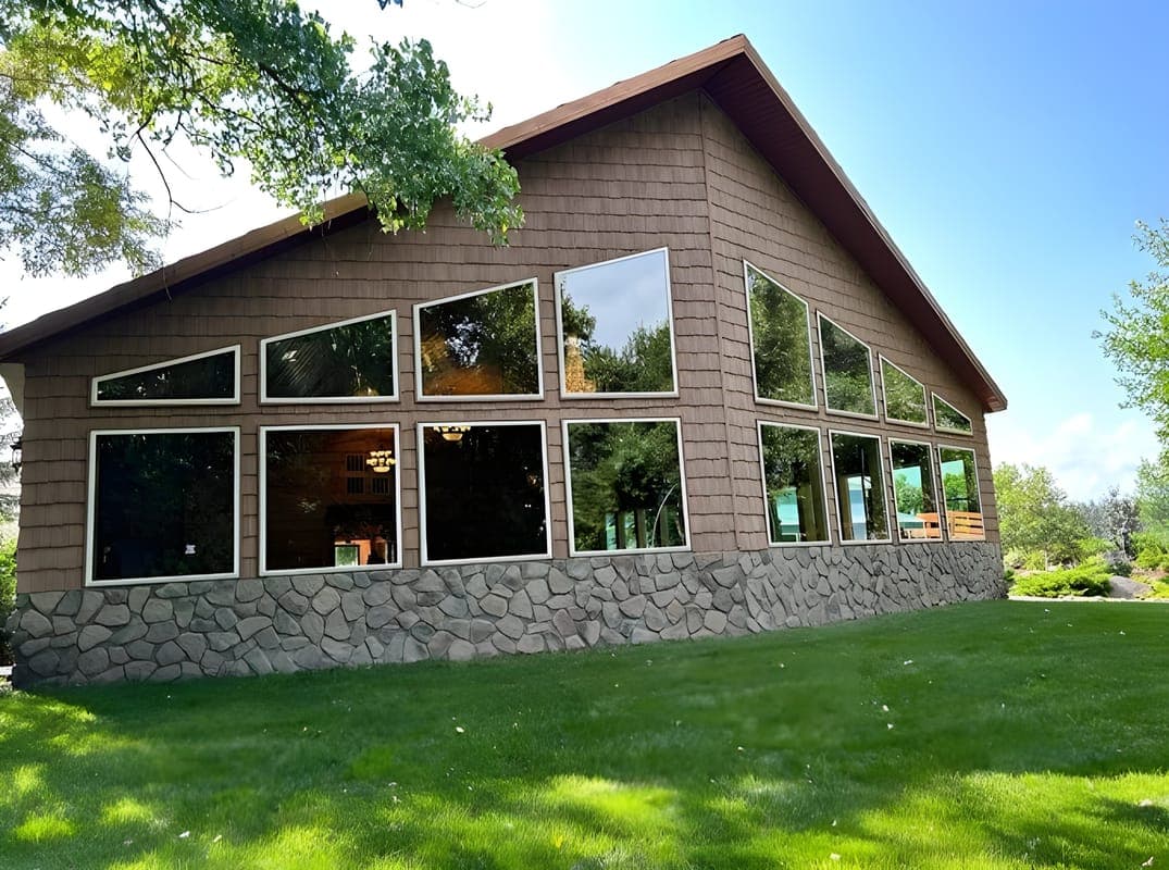 Romantic Moon Events Center 2